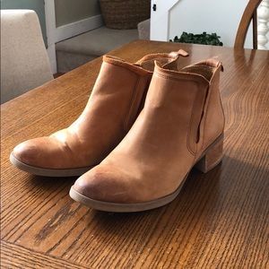 Korks Ankle Booties - size 8